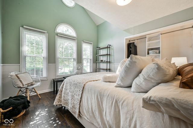 8888 Pine Tree Boulevard, Indianapolis, IN 46256