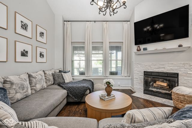 8888 Pine Tree Boulevard, Indianapolis, IN 46256