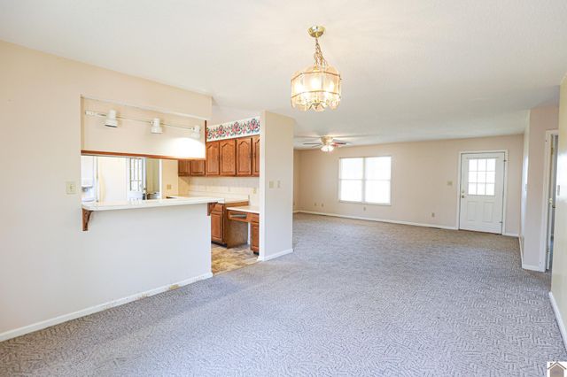 9721 US Hwy 68 E, Benton, KY 42025