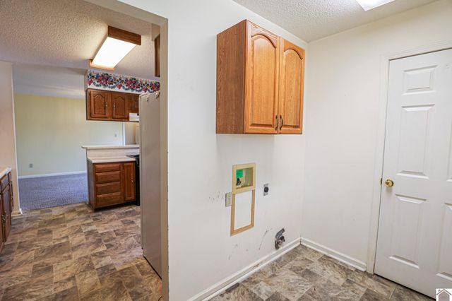 9721 US Hwy 68 E, Benton, KY 42025