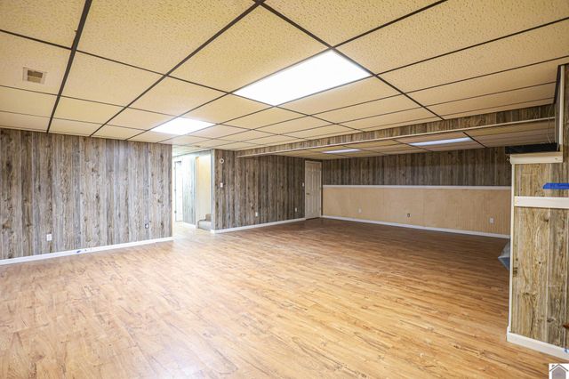 9721 US Hwy 68 E, Benton, KY 42025