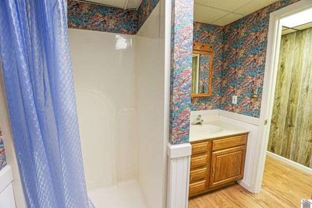 9721 US Hwy 68 E, Benton, KY 42025