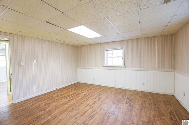 9721 US Hwy 68 E, Benton, KY 42025