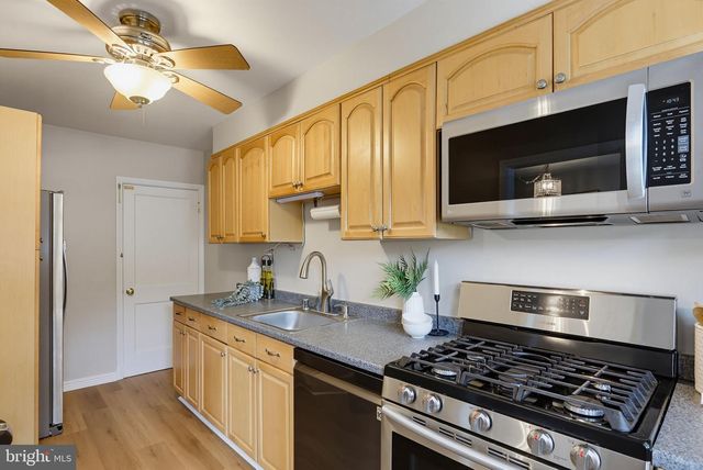 332 SMALL CT, Baltimore, MD 21228