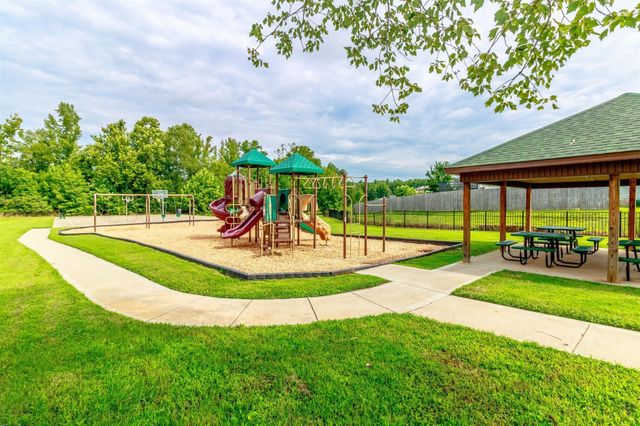 322 Tisha Ct, Clarksville, TN 37042