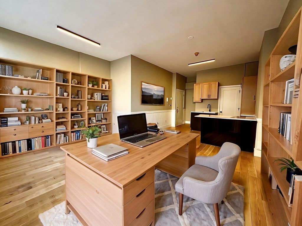 528 Tremont 2A, Boston, MA 02116