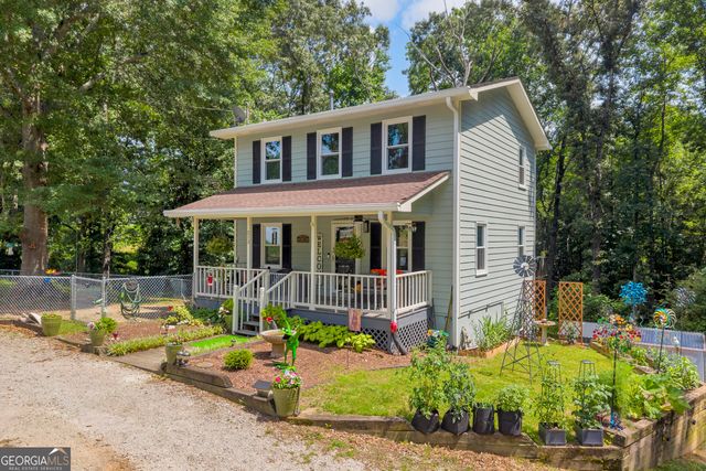 213 Hidden Lakes Drive, Toccoa, GA 30577