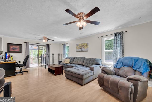213 Hidden Lakes Drive, Toccoa, GA 30577
