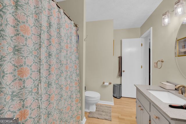 213 Hidden Lakes Drive, Toccoa, GA 30577