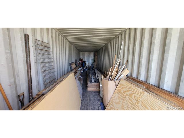 420 E 2nd St, Julesburg, CO 80737