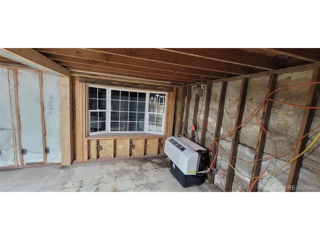 420 E 2nd St, Julesburg, CO 80737