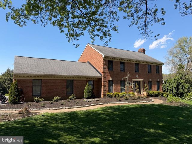 4 APACHE CIR, Conestoga, PA 17516