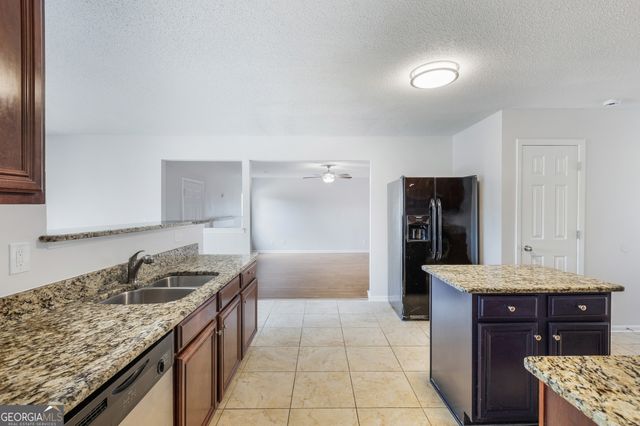 3239 Timber Ridge, South Fulton, GA 30349