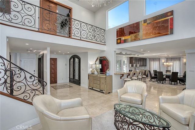 4760 Corbin Avenue, Tarzana, CA 91356