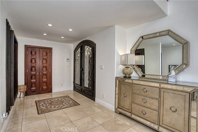 4760 Corbin Avenue, Tarzana, CA 91356