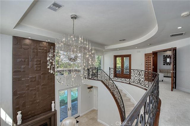 4760 Corbin Avenue, Tarzana, CA 91356