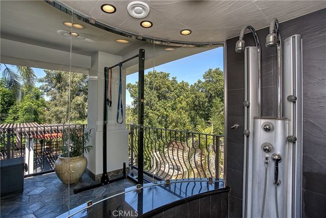 4760 Corbin Avenue, Tarzana, CA 91356
