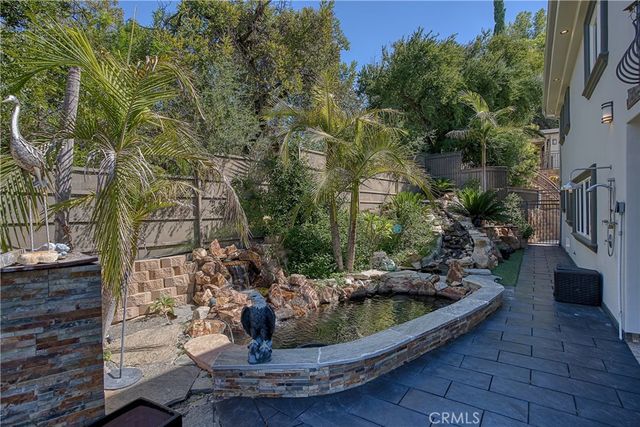 4760 Corbin Avenue, Tarzana, CA 91356