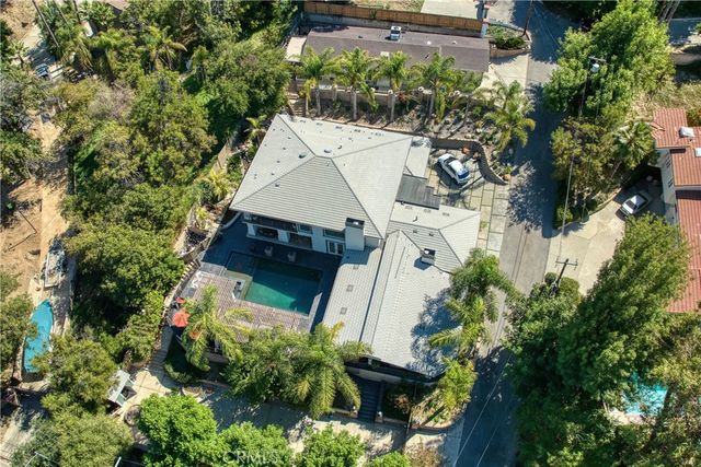 4760 Corbin Avenue, Tarzana, CA 91356