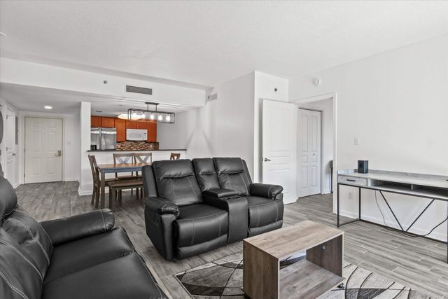 300 S Duval St Unit 602, Tallahassee, FL 32301