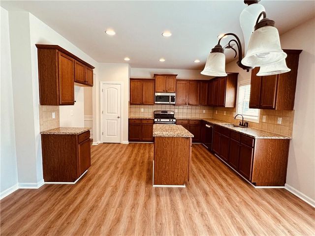 1540 Johnstown Trace, Suwanee, GA 30024