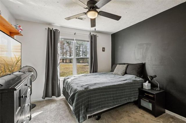 296 Mcintosh Trail, Sharpsburg, GA 30277