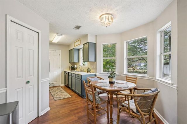 296 Mcintosh Trail, Sharpsburg, GA 30277