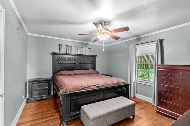2735 Scott Street, Davenport, IA 50803