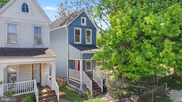3033 BARCLAY ST, Baltimore, MD 21218