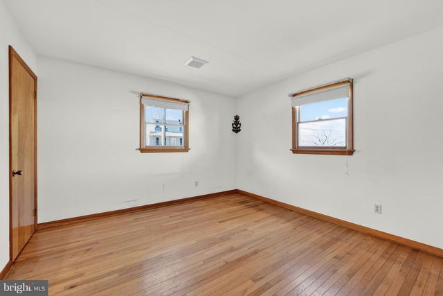 321 LINDBERGH AVE, Blandon, PA 19510