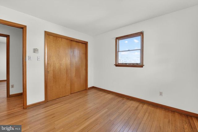 321 LINDBERGH AVE, Blandon, PA 19510