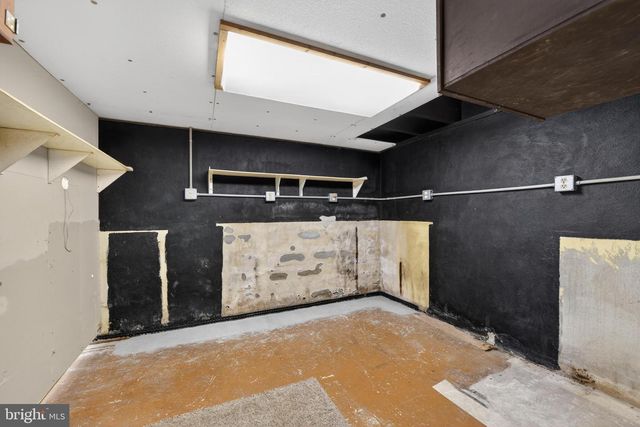 321 LINDBERGH AVE, Blandon, PA 19510