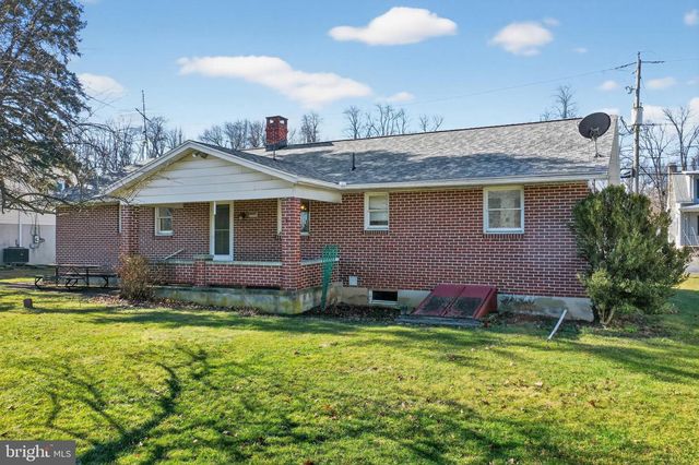 321 LINDBERGH AVE, Blandon, PA 19510