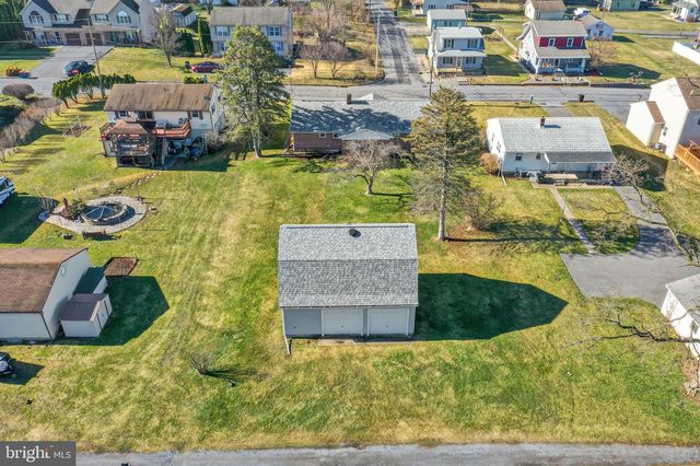 321 LINDBERGH AVE, Blandon, PA 19510