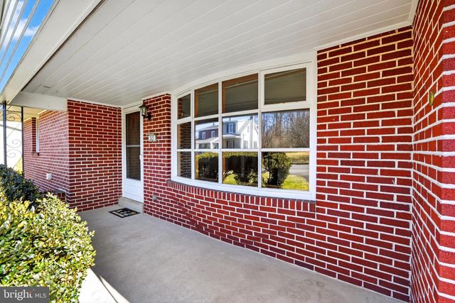 321 LINDBERGH AVE, Blandon, PA 19510