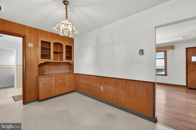 321 LINDBERGH AVE, Blandon, PA 19510