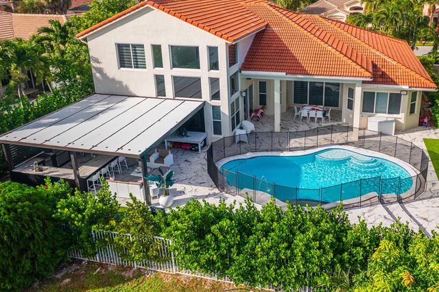 11804 Osprey Pointe Circle, Wellington, FL 33449