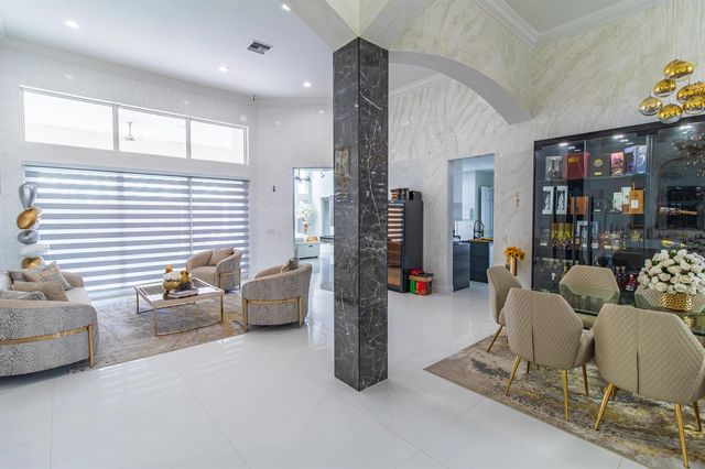 11804 Osprey Pointe Circle, Wellington, FL 33449