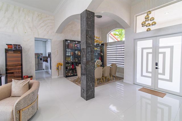 11804 Osprey Pointe Circle, Wellington, FL 33449