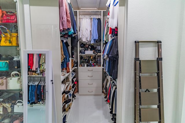 11804 Osprey Pointe Circle, Wellington, FL 33449