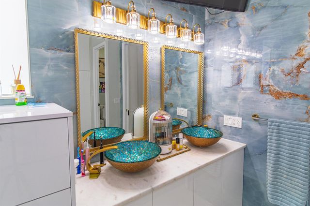 11804 Osprey Pointe Circle, Wellington, FL 33449