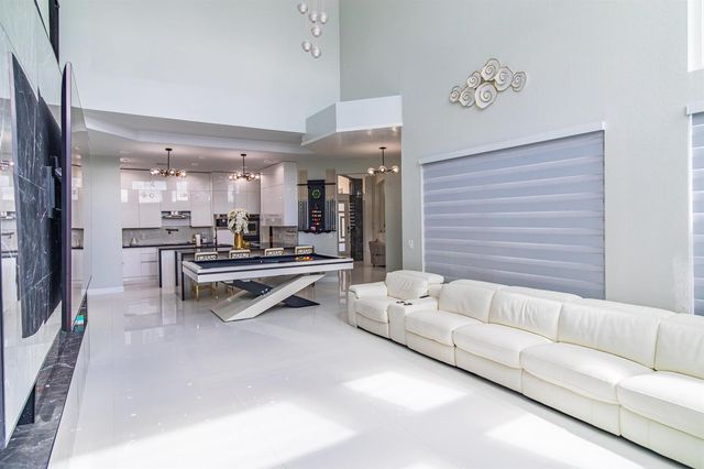 11804 Osprey Pointe Circle, Wellington, FL 33449