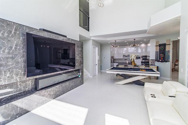 11804 Osprey Pointe Circle, Wellington, FL 33449