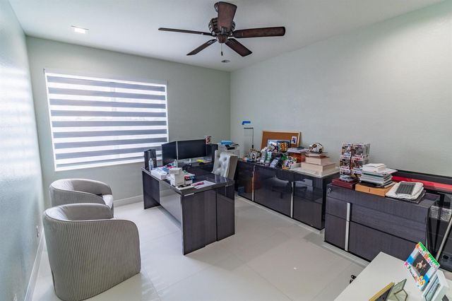 11804 Osprey Pointe Circle, Wellington, FL 33449