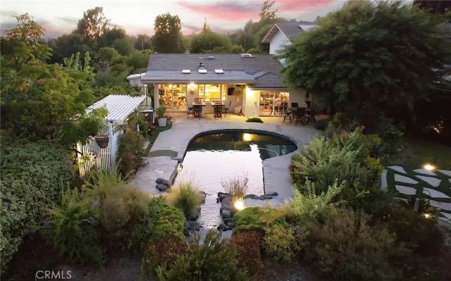 12546 Middlecoff Place, Granada Hills, CA 91344