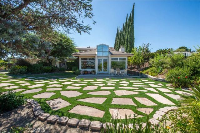 12546 Middlecoff Place, Granada Hills, CA 91344