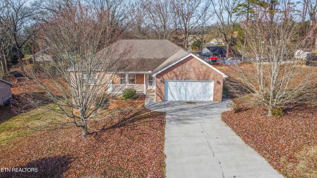4723 Chesney Meadows Drive, Strawberry Plains, TN 37871