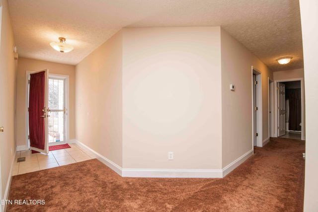 4723 Chesney Meadows Drive, Strawberry Plains, TN 37871