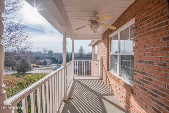 4723 Chesney Meadows Drive, Strawberry Plains, TN 37871