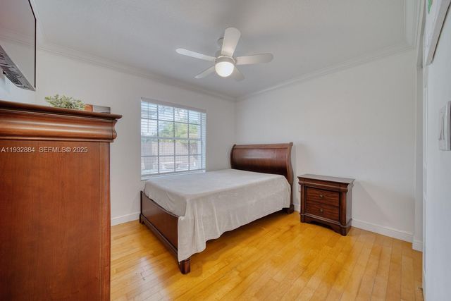 10036 SW 165th Ct, Miami, FL 33196